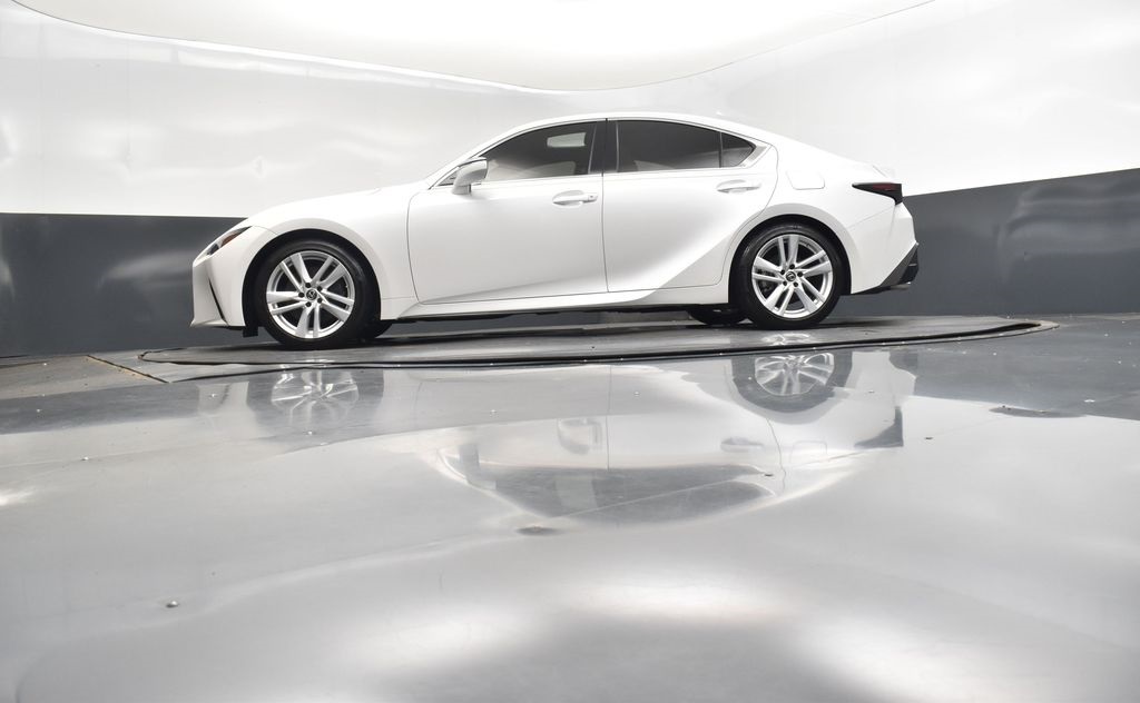 2021 White Lexus IS 300 RWD Sedan