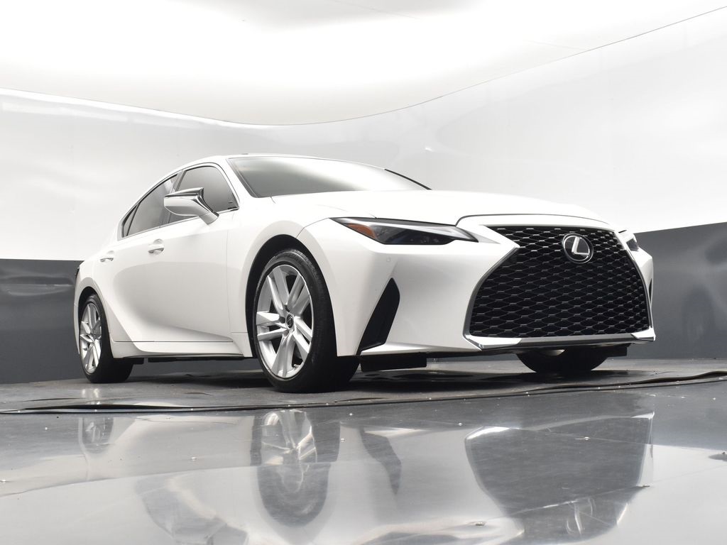 2021 White Lexus IS 300 RWD Sedan