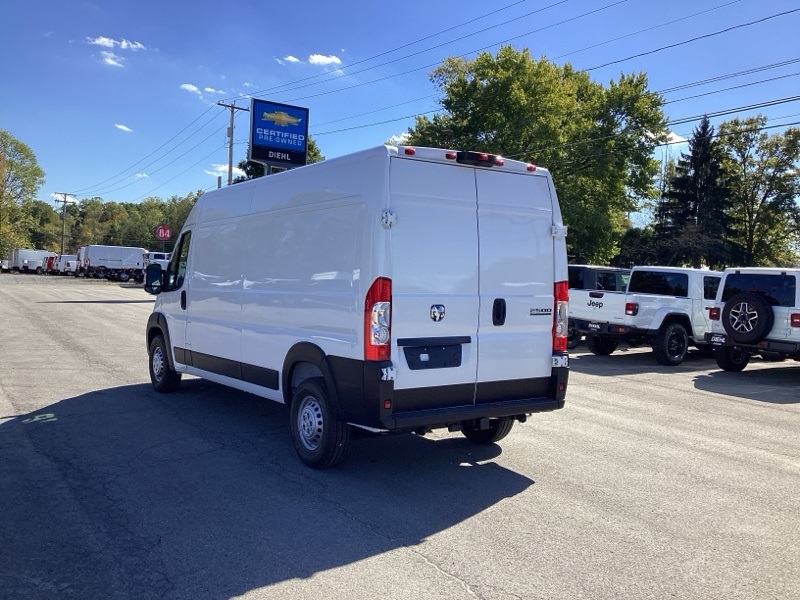 2025 Ram ProMaster 2500 photo 3