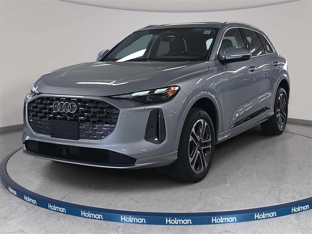 2025 Audi New Q5 Premium's photo