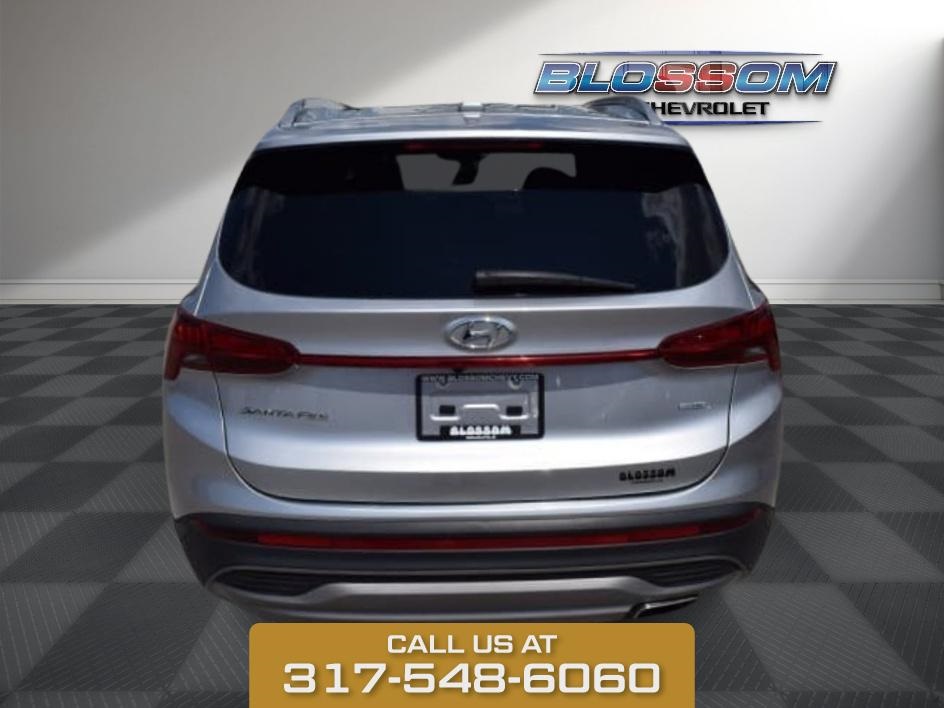 2023 Shimmering Silver Hyundai Santa Fe SEL AWD SUV