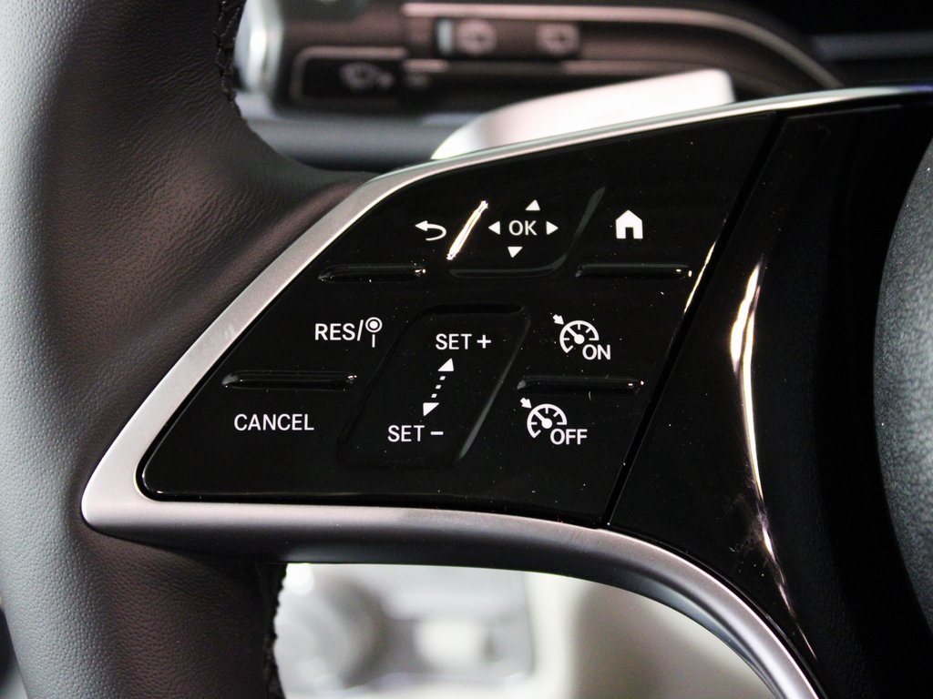 used 2026 Mercedes-Benz GLE car, priced at $65,381