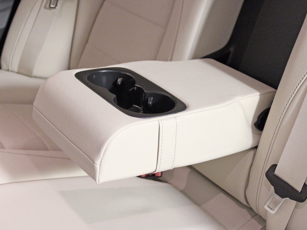 used 2026 Mercedes-Benz GLE car, priced at $65,381