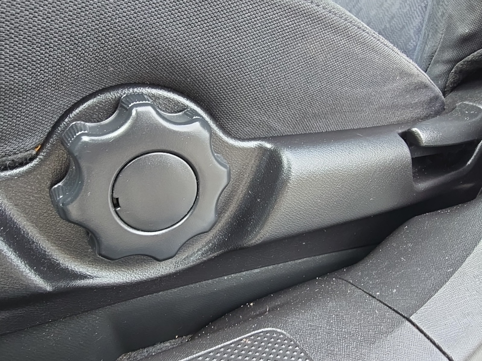 used 2006 Honda CR-V car, priced at $6,800