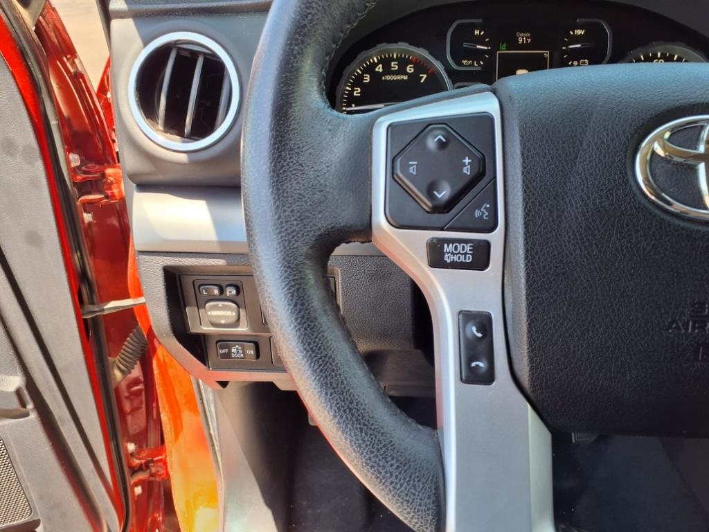 2020 Toyota Tundra Platinum CrewMax photo 10