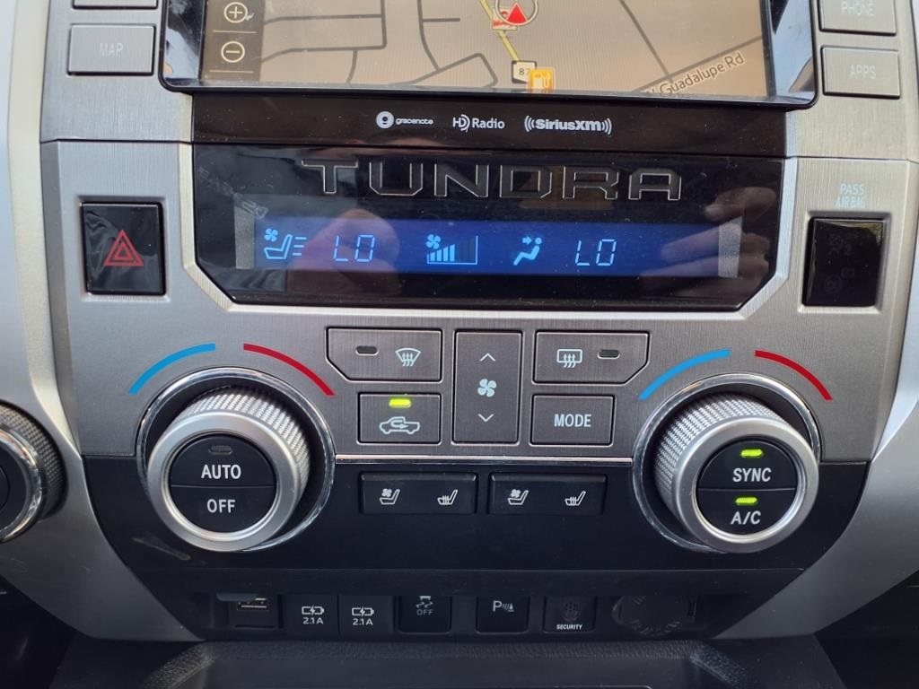2020 Toyota Tundra Platinum CrewMax photo 14