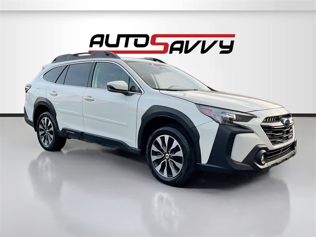 2023 Subaru Outback Touring's photo
