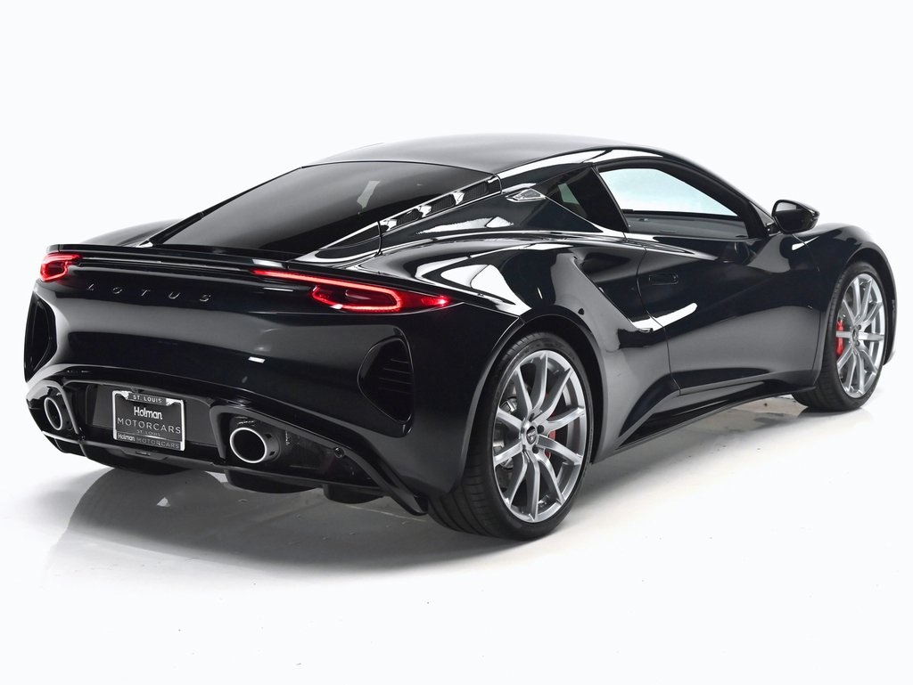 2025 Lotus Emira Base photo 4