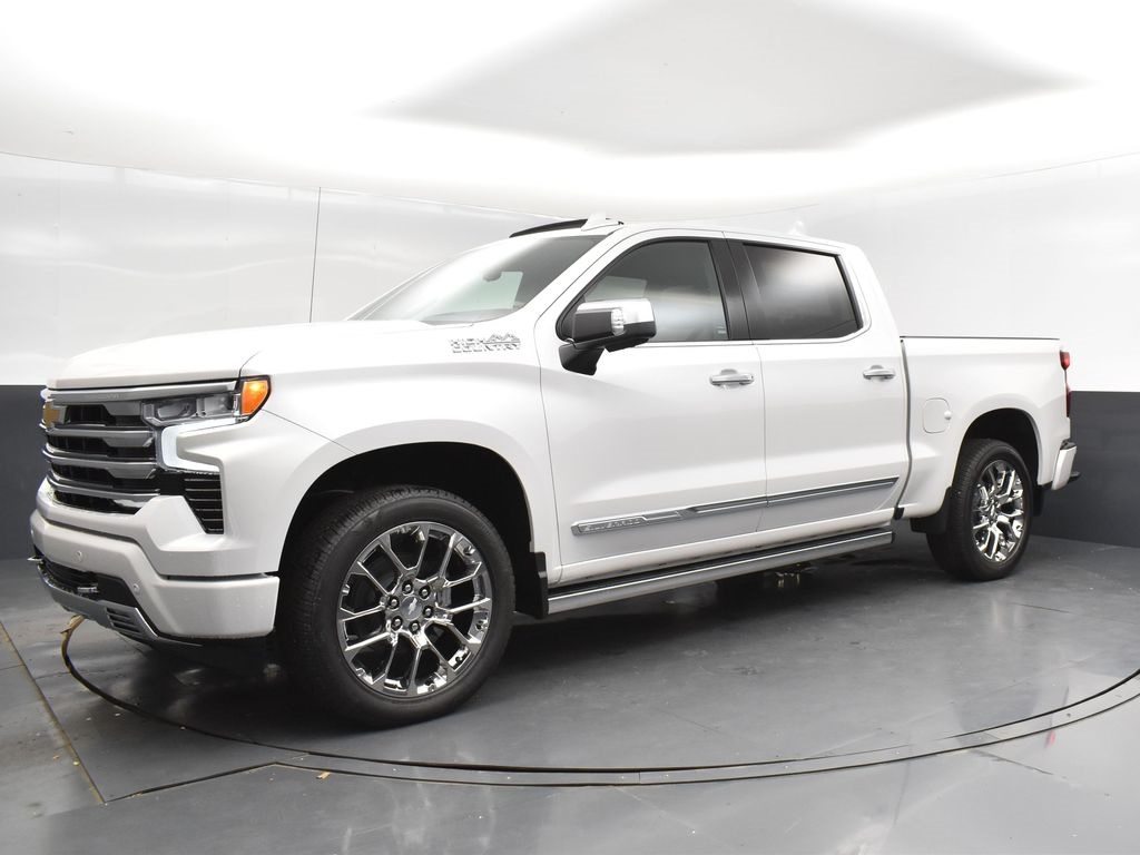 2025 Iridescent Pearl Tricoat Chevrolet Silverado 1500 High Country 4X4 Truck