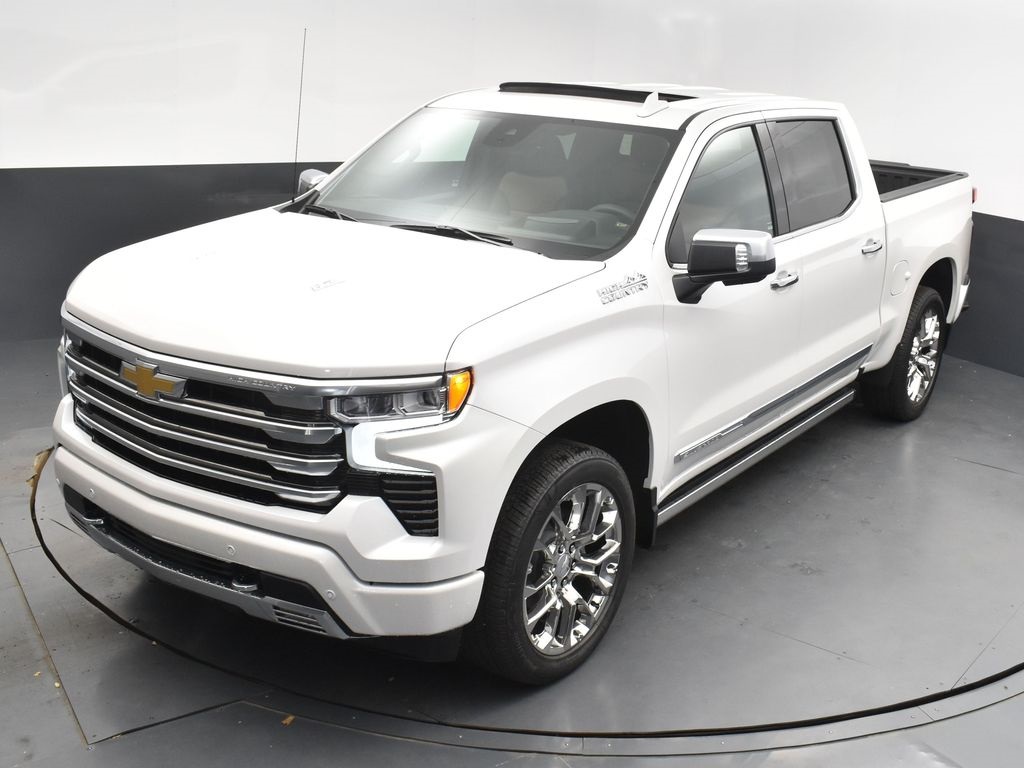 2025 Iridescent Pearl Tricoat Chevrolet Silverado 1500 High Country 4X4 Truck