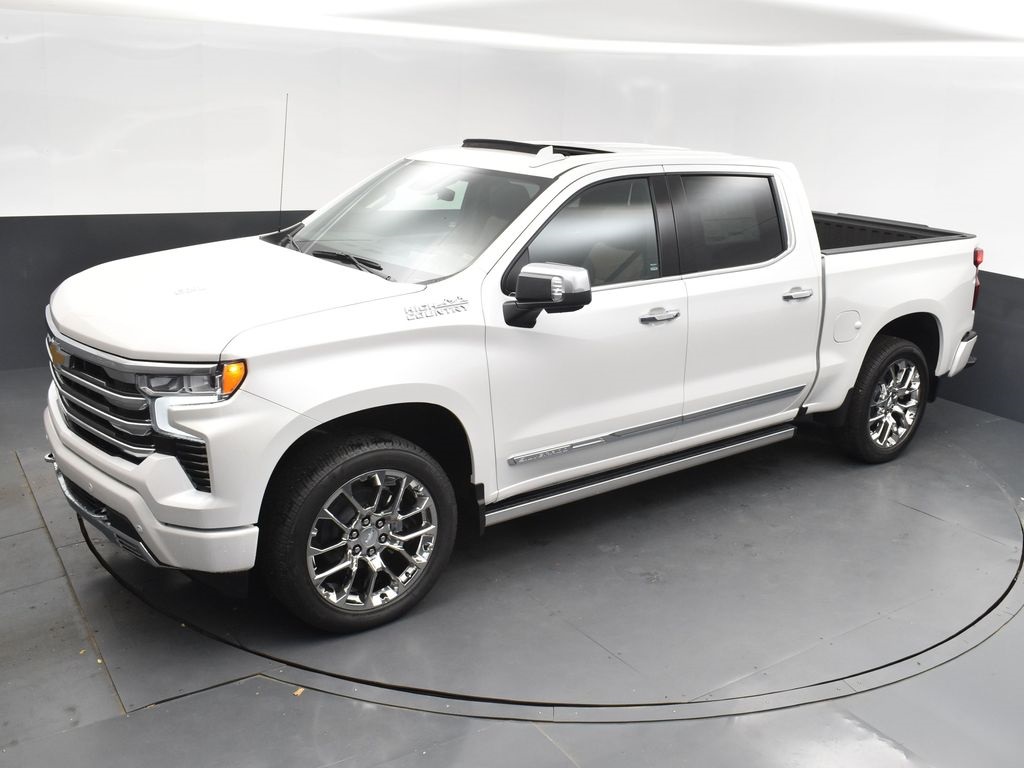 2025 Iridescent Pearl Tricoat Chevrolet Silverado 1500 High Country 4X4 Truck