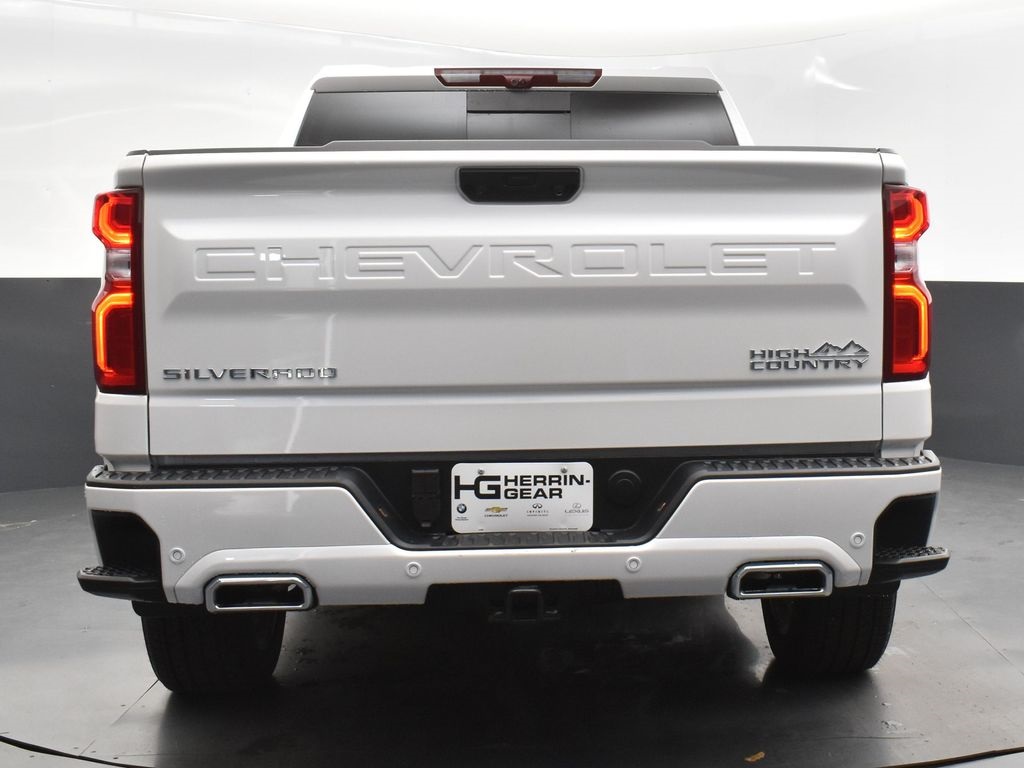 2025 Iridescent Pearl Tricoat Chevrolet Silverado 1500 High Country 4X4 Truck