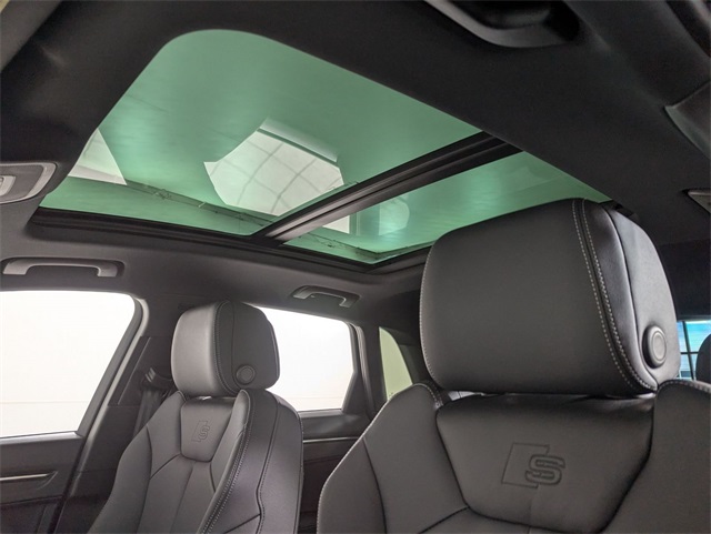 used 2025 Audi Q3 car, priced at $33,981