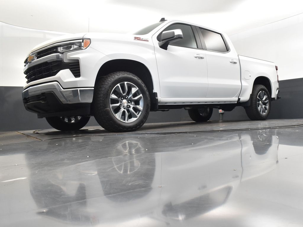2026 Summit White Chevrolet Silverado 1500 LT 4X4 Truck