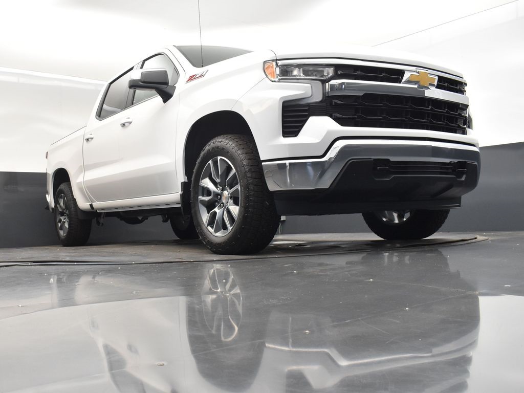 2026 Summit White Chevrolet Silverado 1500 LT 4X4 Truck
