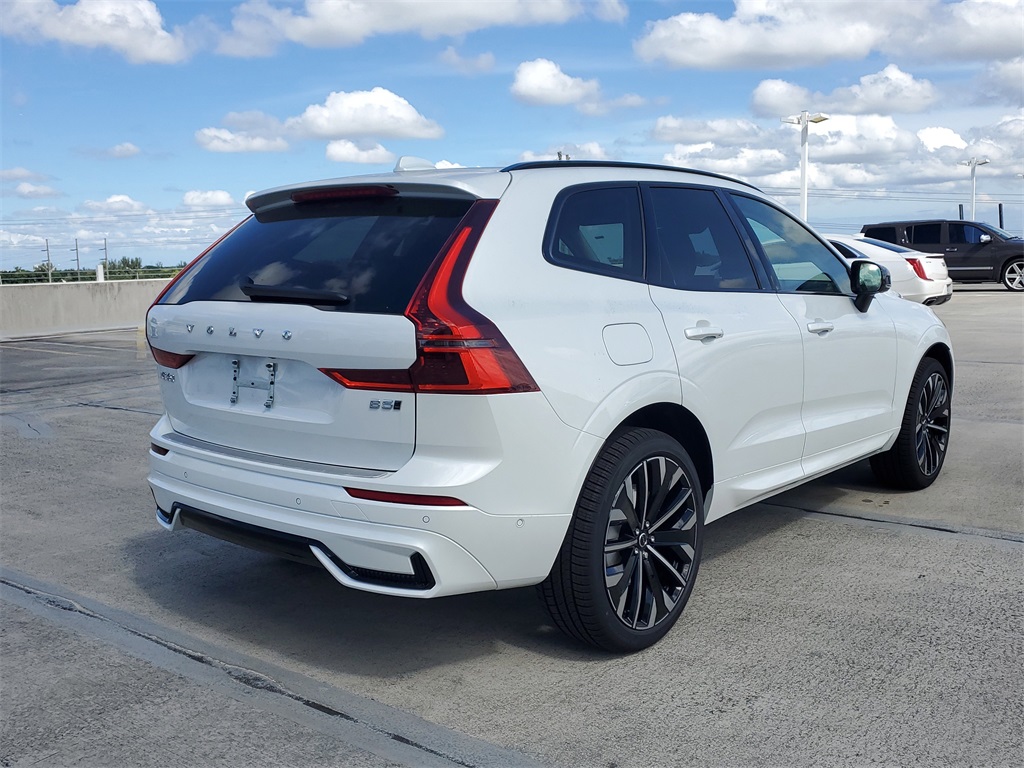 new 2026 Volvo XC60 car, priced at $61,935