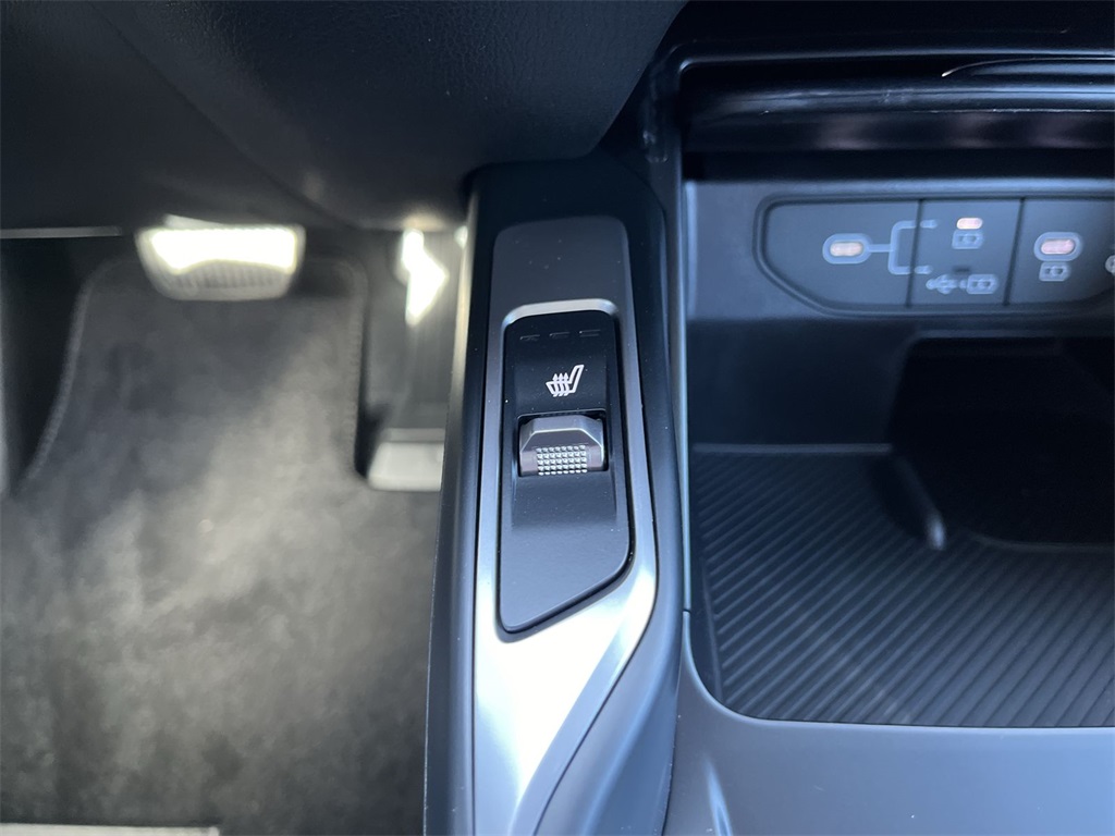 2025 Kia Sorento Hybrid EX photo 26