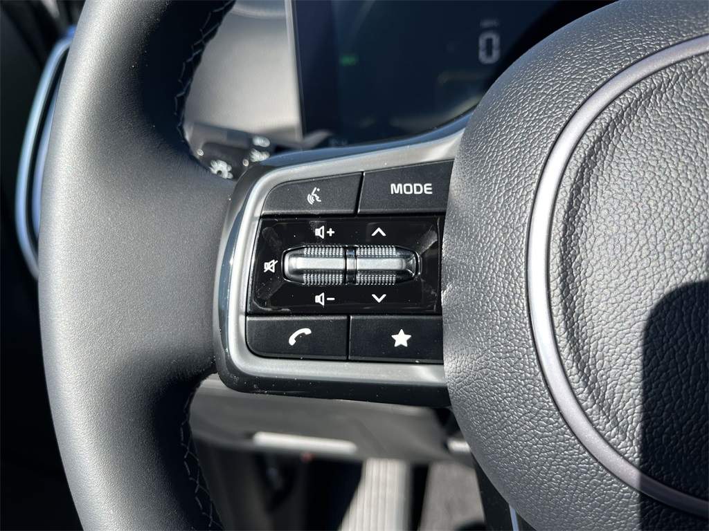 2025 Kia Sorento Hybrid EX photo 28