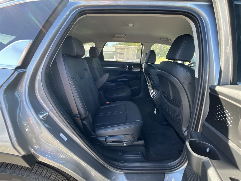 2025 Kia Sorento Hybrid EX photo 37