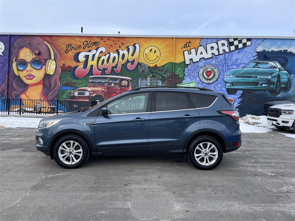 Used 2018 Ford Escape SE with VIN 1FMCU9GDXJUC43335 for sale in Worcester, MA