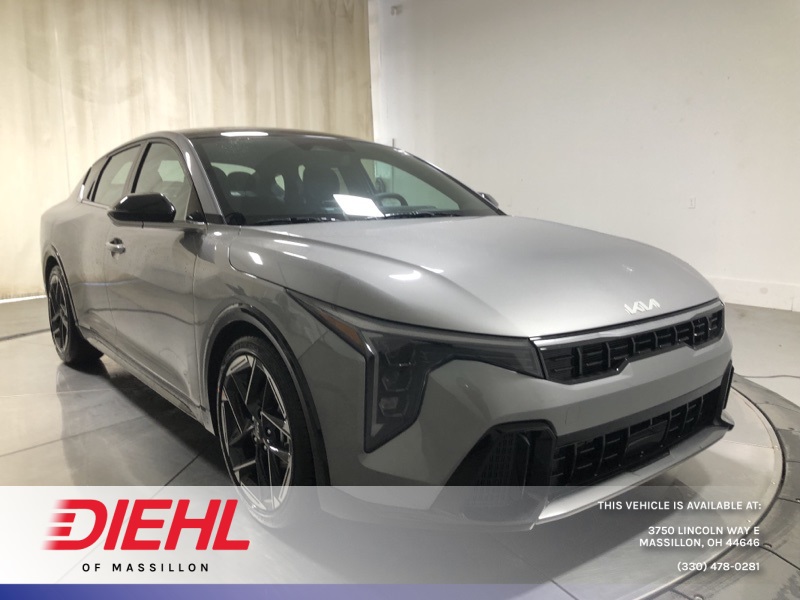 2025 Kia K4 GT-Line's photo