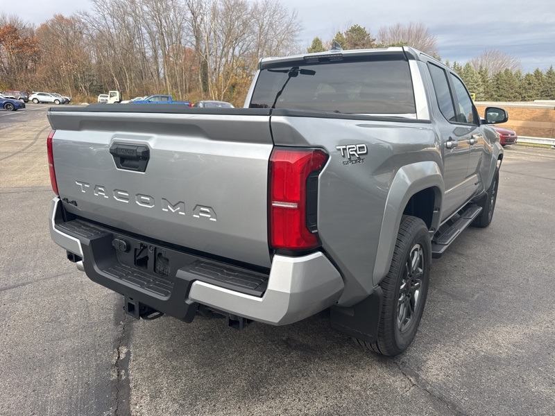 2025 Toyota Tacoma TRD Sport Double Cab photo 2