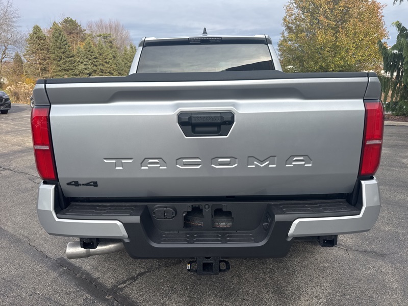 2025 Toyota Tacoma TRD Sport Double Cab photo 3