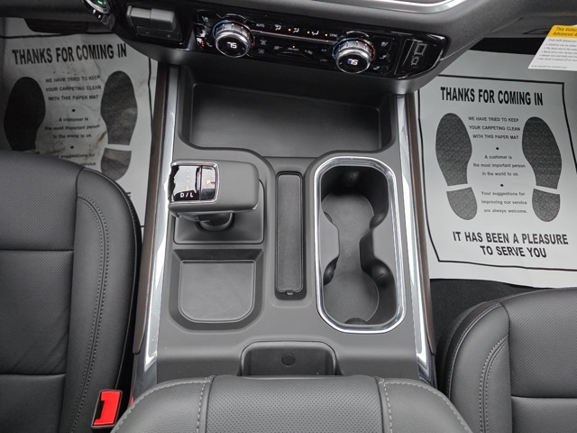 2026 GMC Sierra 1500 Crew Cab, Short Bed, SLT, 4WD