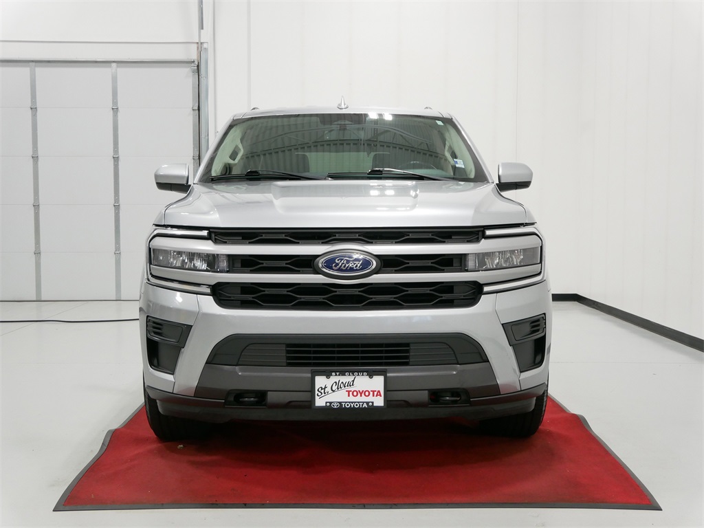 Used 2022 Ford Expedition XLT with VIN 1FMJU1JT5NEA20399 for sale in Waite Park, Minnesota