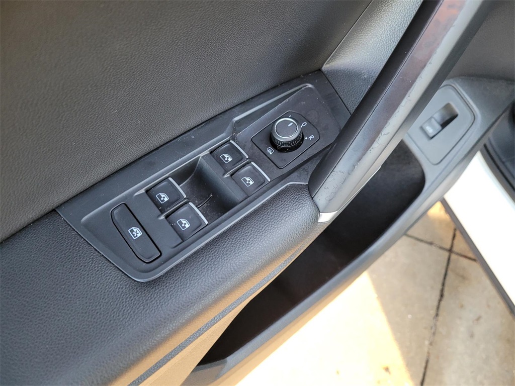 used 2020 Volkswagen Tiguan car, priced at $17,500