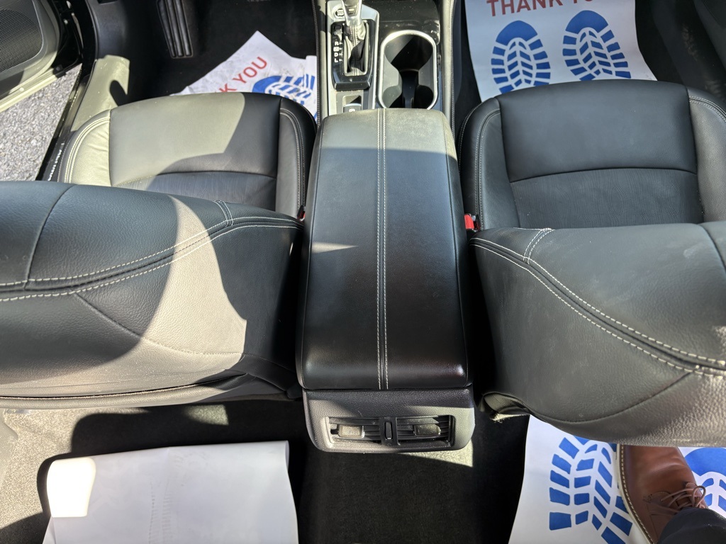 2022 Nissan Altima 2.5 SL:16823P