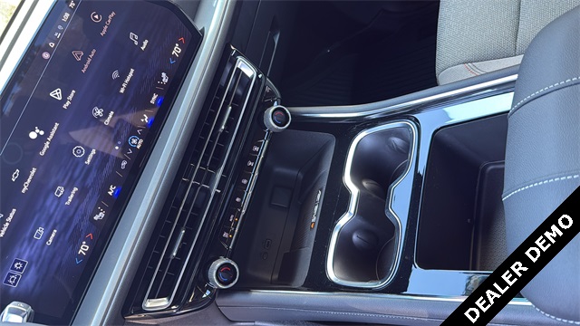 new 2026 Chevrolet Traverse car, priced at $47,690