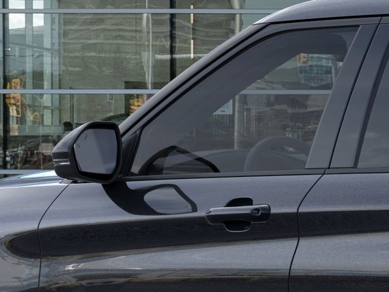 2025 Ford Explorer ST photo 18
