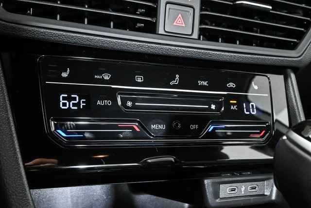 new 2025 Volkswagen Jetta car, priced at $24,217