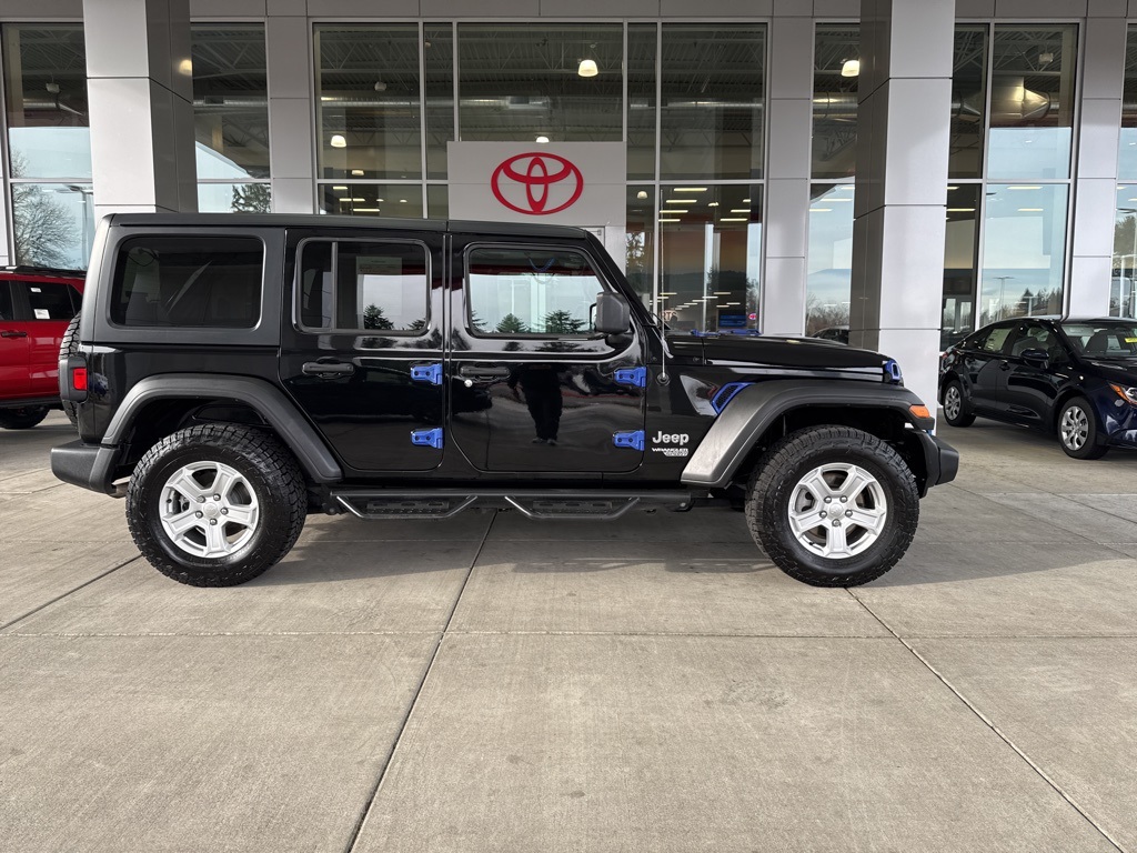 Used 2021 Jeep Wrangler SUV