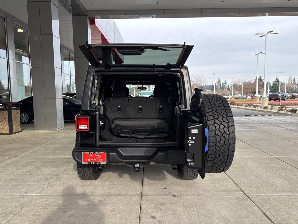 Used 2021 Jeep Wrangler SUV