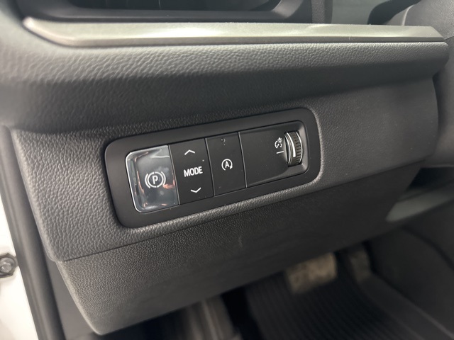 new 2026 Chevrolet Traverse car, priced at $45,345