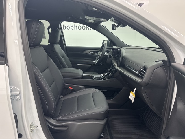 new 2026 Chevrolet Traverse car, priced at $45,345