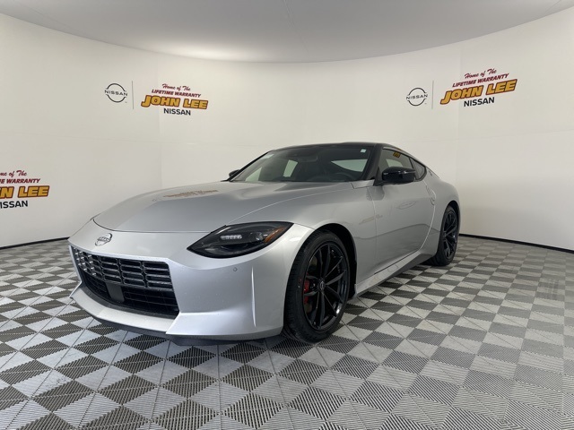 2024 Brilliant Silver/Super Black Nissan Z Performance Coupe