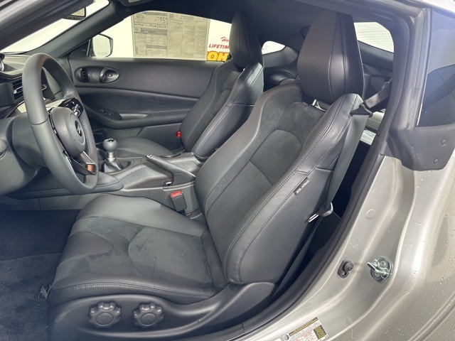 2024 Brilliant Silver/Super Black Nissan Z Performance RWD Coupe