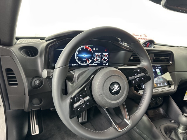 2024 Brilliant Silver/Super Black Nissan Z Performance RWD Coupe