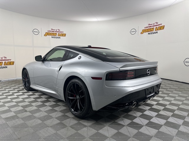 2024 Brilliant Silver/Super Black Nissan Z Performance RWD Coupe