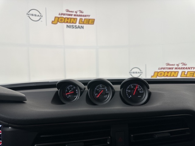 2024 Brilliant Silver/Super Black Nissan Z Performance RWD Coupe