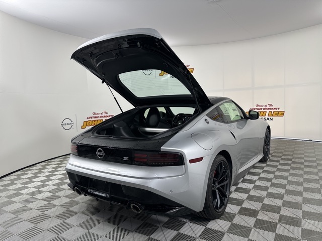 2024 Brilliant Silver/Super Black Nissan Z Performance RWD Coupe