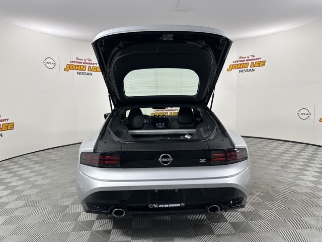 2024 Brilliant Silver/Super Black Nissan Z Performance RWD Coupe