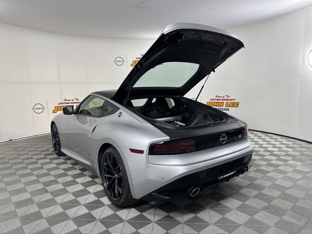 2024 Brilliant Silver/Super Black Nissan Z Performance RWD Coupe