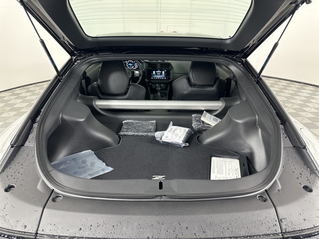 2024 Brilliant Silver/Super Black Nissan Z Performance RWD Coupe