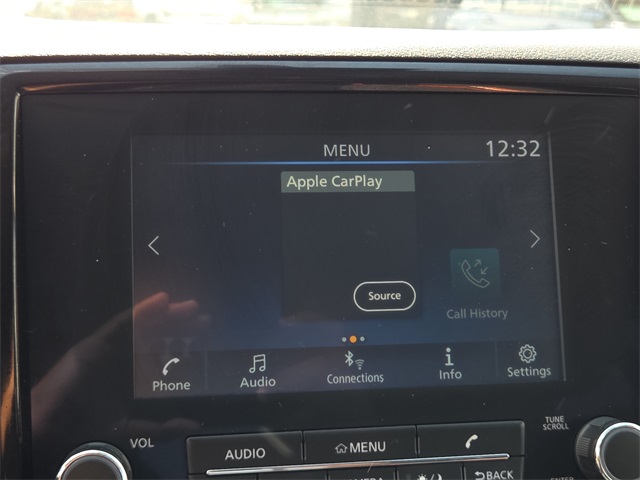 2022 Nissan Frontier SV Crew Cab photo 18