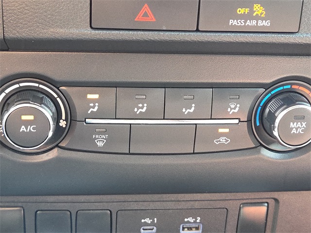 2022 Nissan Frontier SV Crew Cab photo 20