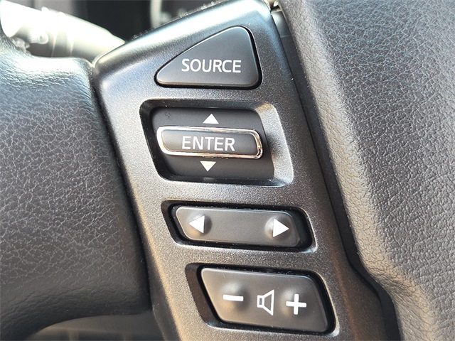2022 Nissan Frontier SV Crew Cab photo 22